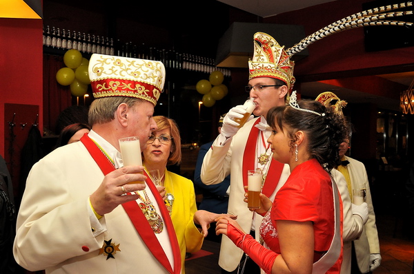 P_Party2011   020.jpg